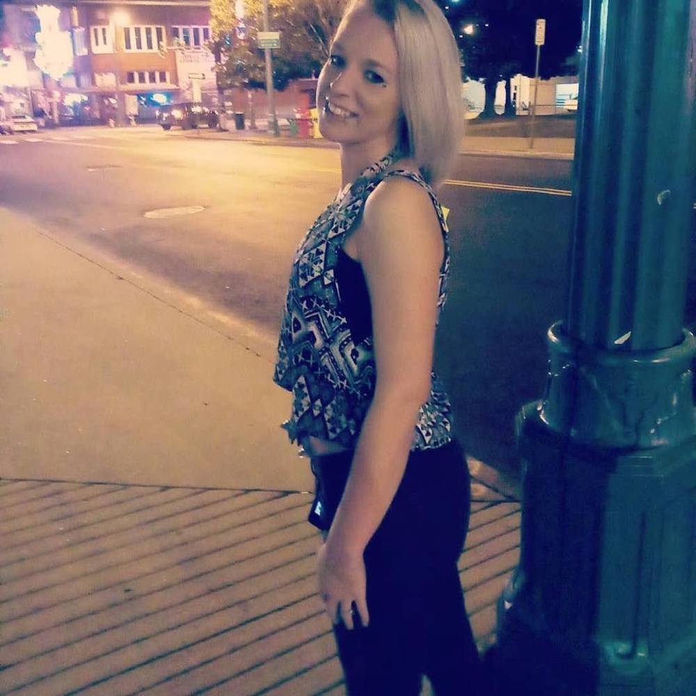 Meet your Posher, Ashley